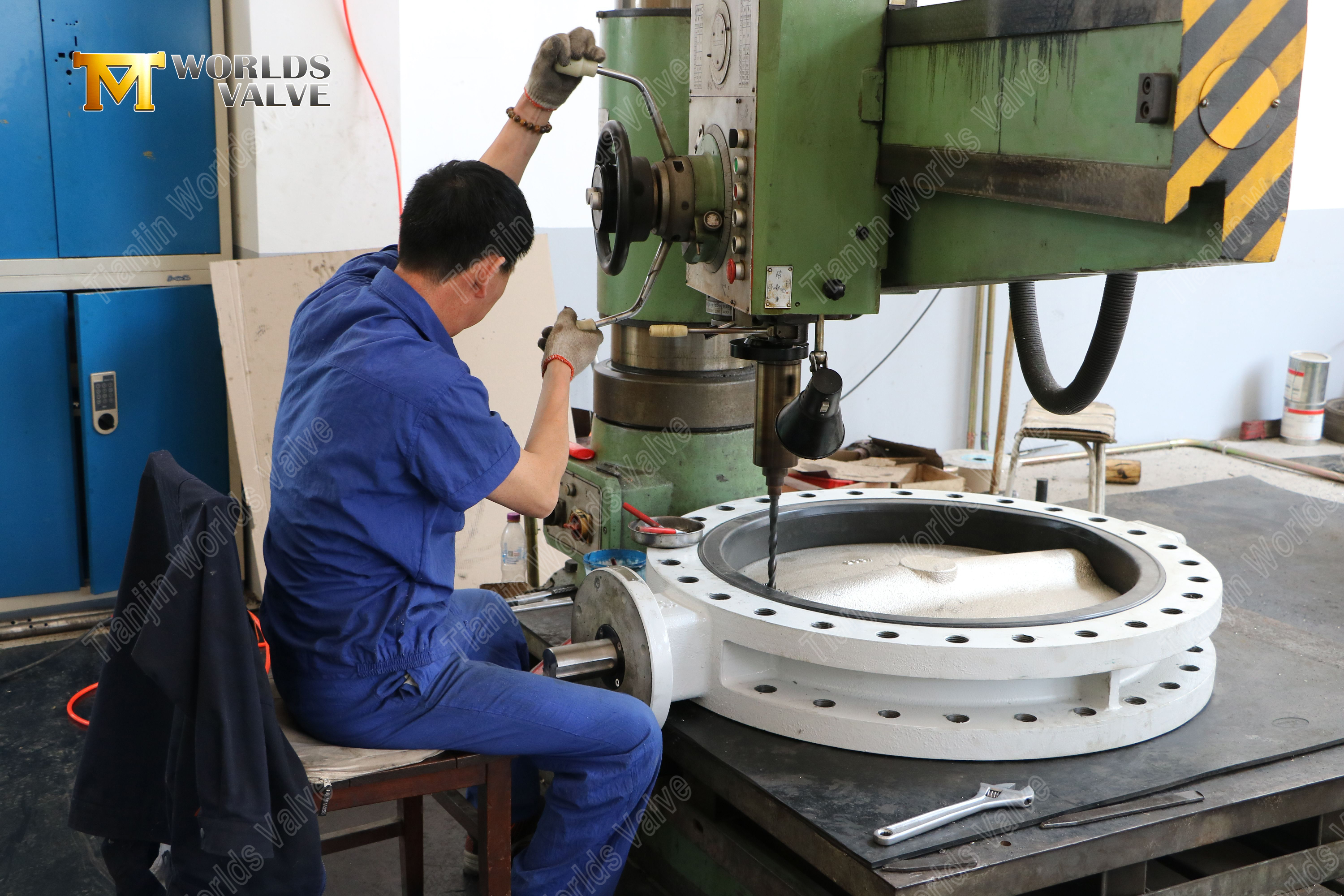 Drilling holes on the valve disc U-Shape Butterfly Valve with CF8M Disc & Replaceable EPDM Seat High-Efficiency Flow Control Solution-1 (2)