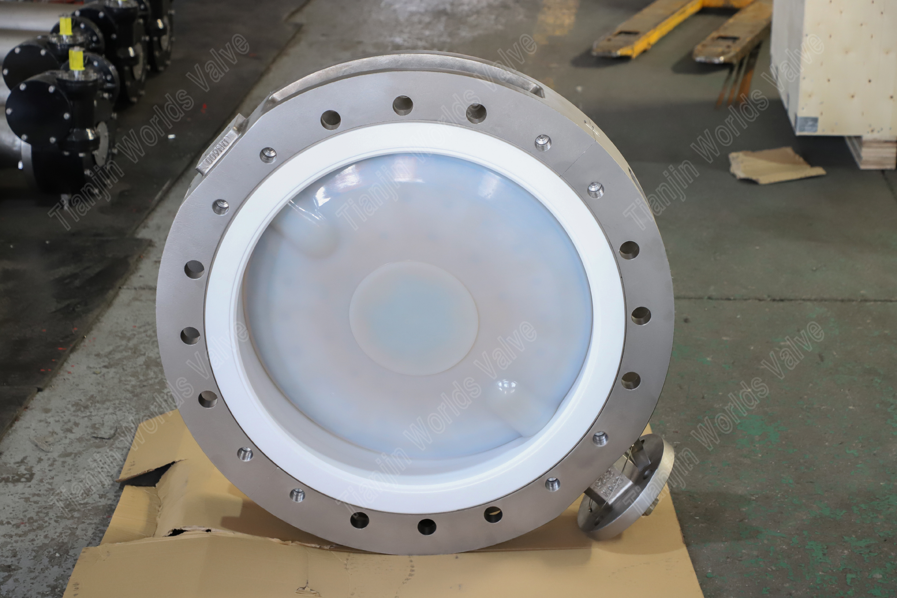 Two-Piece U Type Butterfly Valve PTFE Seat & PFA Lined CF8M Disc Corrosion Resistant (2).jpg