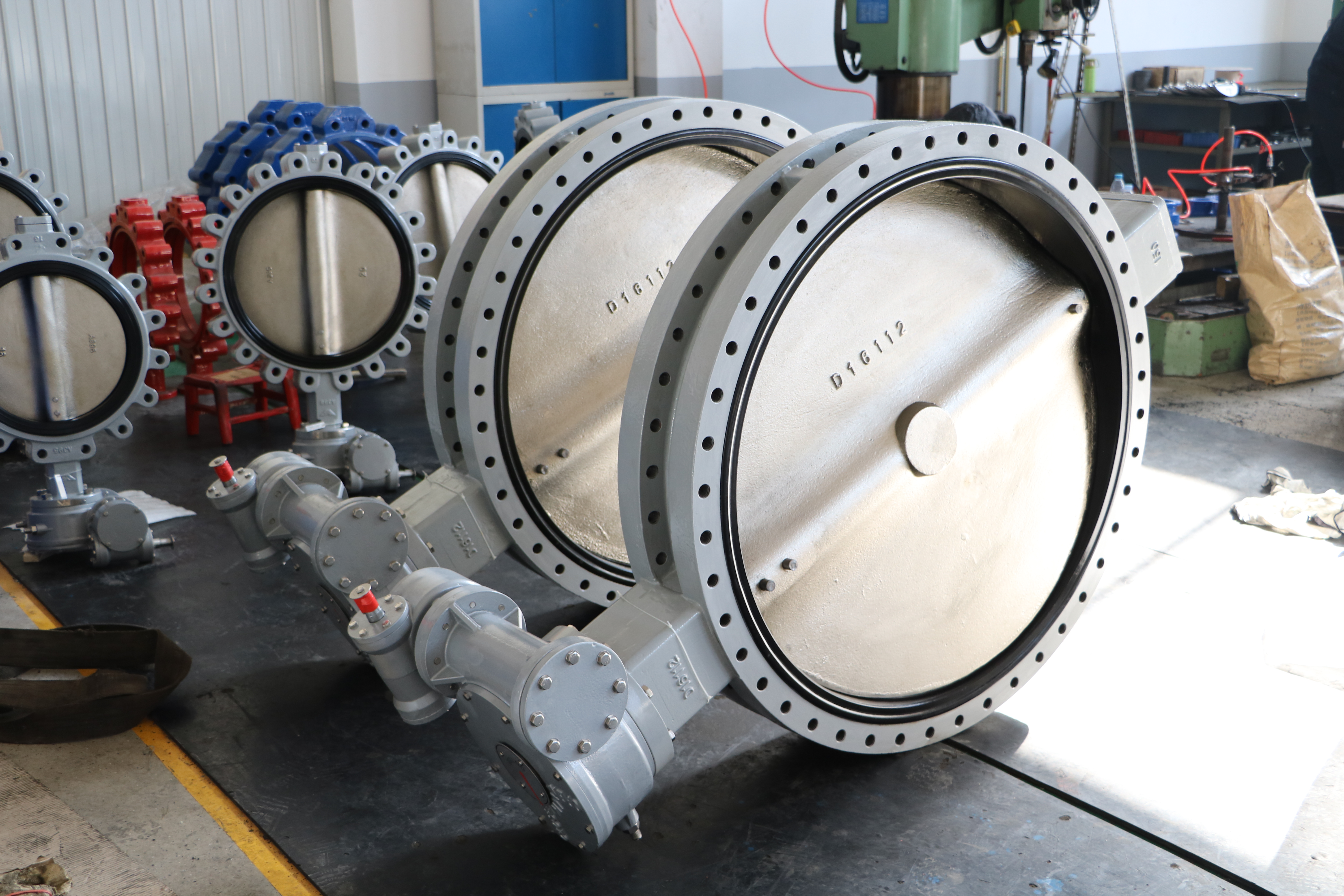 3 DUCTILE IRON DI EN1563 EN-GJS-400-15 BUTTERFLY VALVE